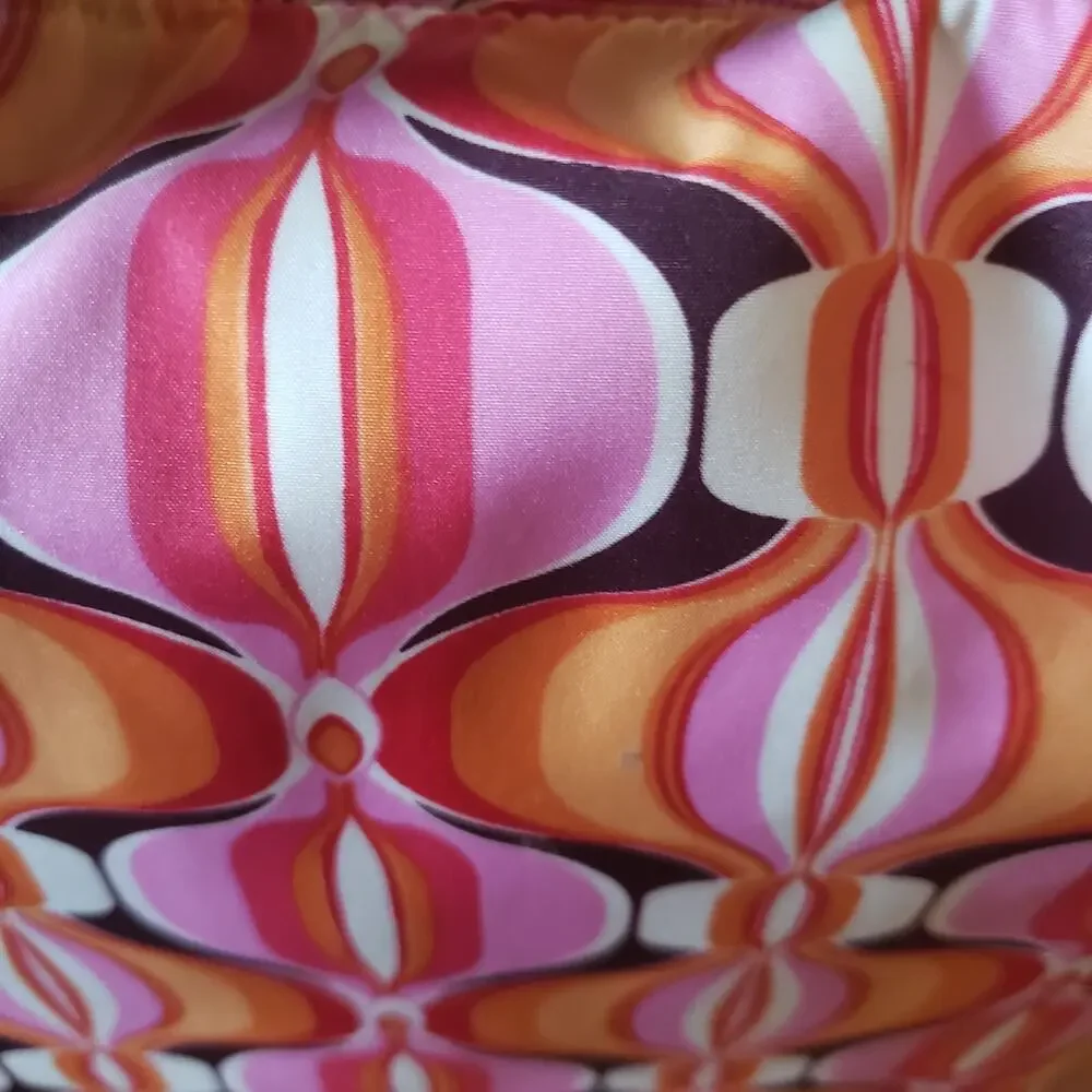 OiOi Diaper Bag Medium Pink Multi Geometric Retro Desert Sherpa Hobo Pad NWT
